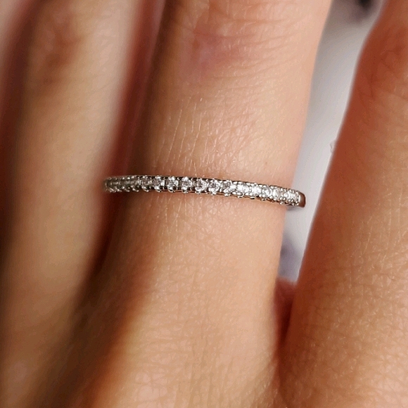 New Gorgeous Silver Wedding Band/Ring - Picture 8 of 8